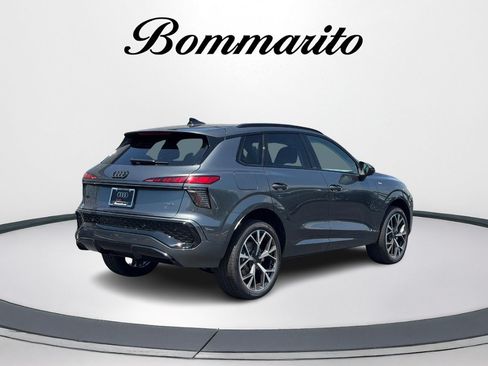 New 2026 Audi Q3 quattro 2.0T AWD/4WD image 3