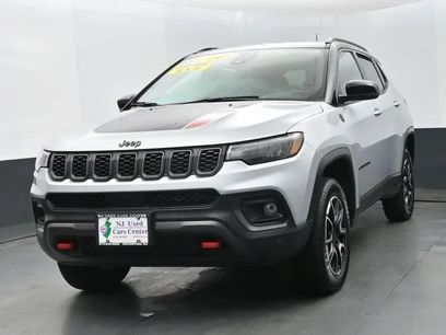 Used 2024 Jeep Compass Trailhawk