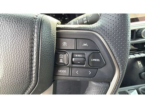 New 2026 Toyota 4Runner TRD Off-Road Premium AWD/4WD image 26