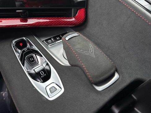 Used 2022 Chevrolet Corvette Stingray Premium Cpe w/ Z51 Performance Package RWD image 26
