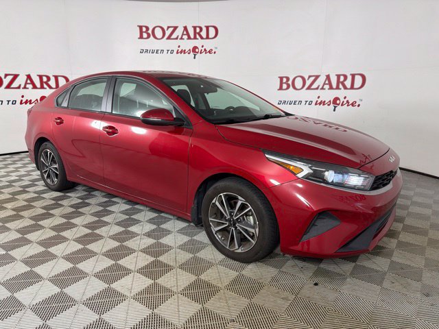 Used 2022 Kia Forte LXS w/ LXS Technology Package FWD image 14