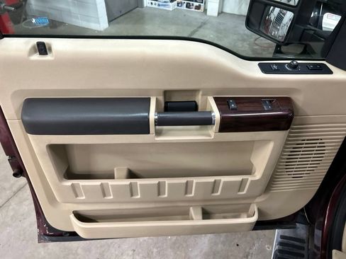 Used 2010 Ford F350 Lariat AWD/4WD image 14