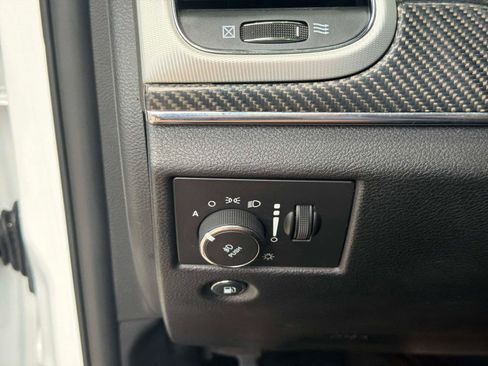 Used 2020 Jeep Grand Cherokee SRT w/ Trailer Tow Group IV AWD/4WD image 28