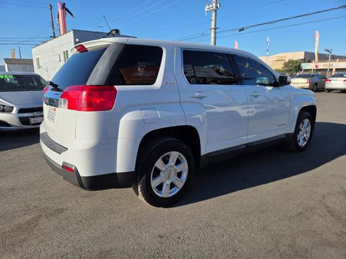 Used 2012 GMC Terrain SLE FWD image 4