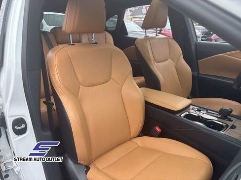 Used 2023 Lexus RX 350 AWD image 12