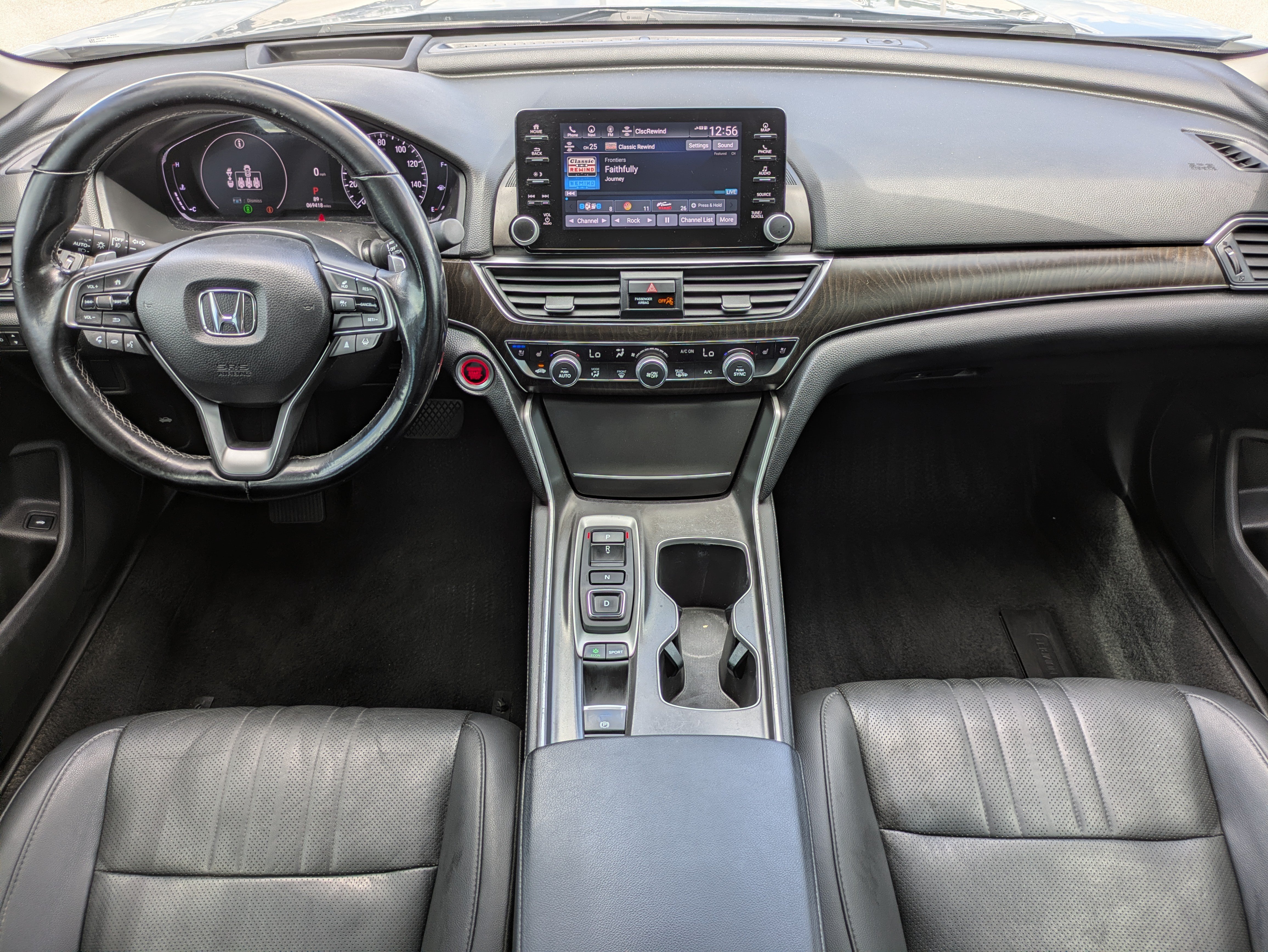 Used 2021 Honda Accord Touring image 14