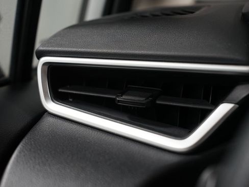 Certified 2024 Toyota Corolla LE image 23