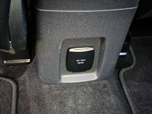 Used 2020 Ford EcoSport SES w/ SES Black Appearance Package AWD/4WD image 32
