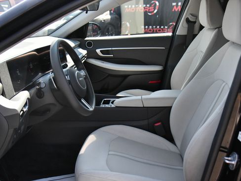 Used 2024 Hyundai Sonata SEL image 17