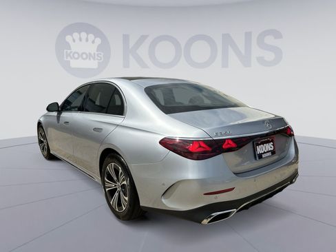 Used 2024 Mercedes-Benz E 350 4MATIC Sedan w/ Driver Assistance Package image 8