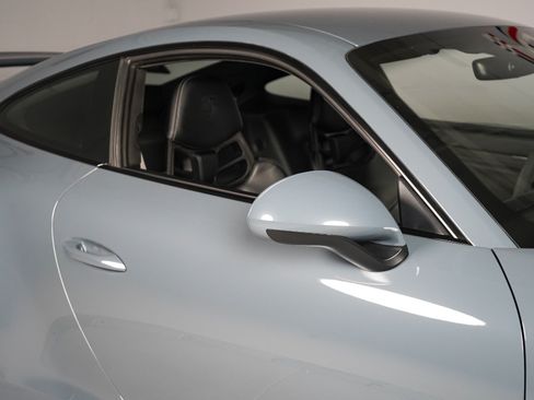 Used 2018 Porsche 911 GT3 RWD image 48