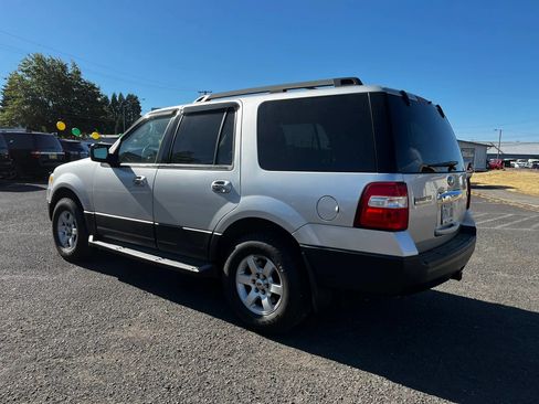 Used 2011 Ford Expedition XL w/ HD Trailer Tow Pkg AWD/4WD image 5