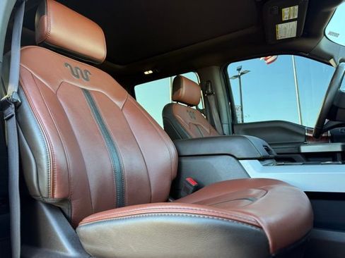 Used 2022 Ford F250 King Ranch w/ FX4 Off-Road Package image 13