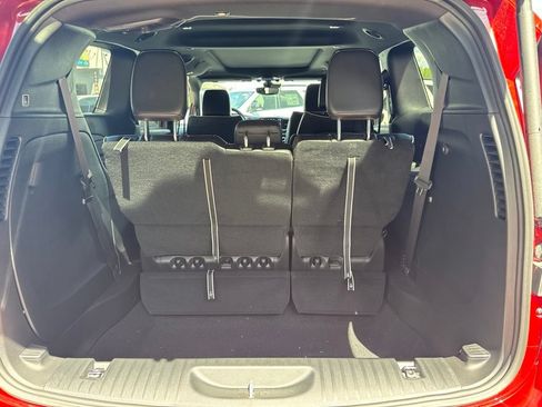 New 2027 Chrysler Pacifica Limited FWD image 9