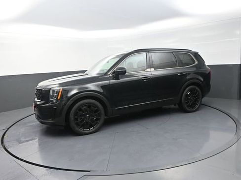 Used 2021 Kia Telluride EX w/ EX Premium Package AWD/4WD image 37