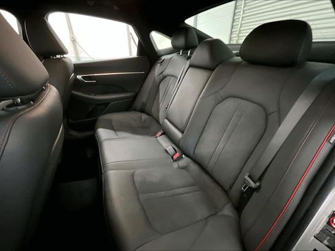 Used 2021 Hyundai Sonata SEL Plus w/ Winter Weather Package image 25