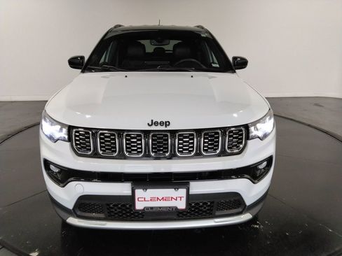 Used 2025 Jeep Compass Limited image 3