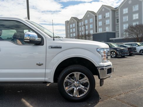 Used 2018 Ford F150 King Ranch w/ Equipment Group 601A Luxury image 9