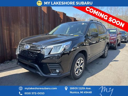 Used 2024 Subaru Forester Premium image 2