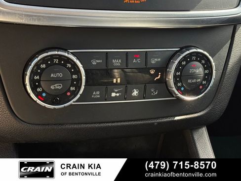 Used 2015 Mercedes-Benz GL 450 4MATIC image 18