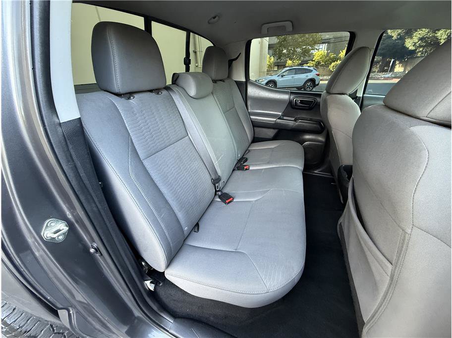 Used 2017 Toyota Tacoma SR w/ Tow Package AWD/4WD image 18