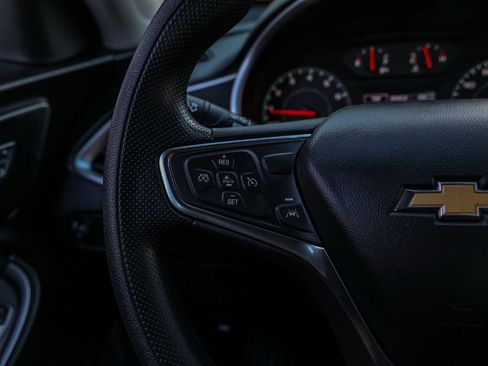 Used 2024 Chevrolet Malibu LT image 25