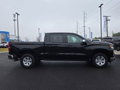 Used 2025 Chevrolet Silverado 1500 LT image 6