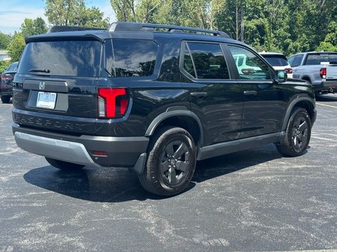 Certified 2026 Honda Passport RTL image 4