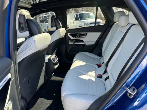 Used 2023 Mercedes-Benz GLC 300 image 25
