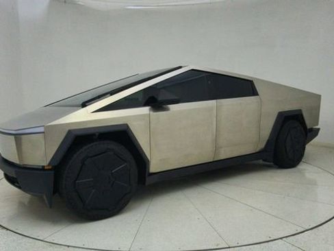 Used 2024 Tesla Cybertruck Cyberbeast image 59