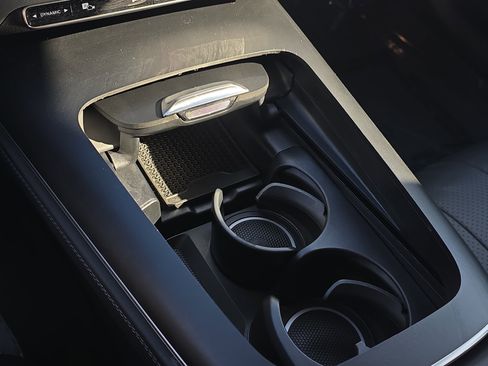 Used 2026 Mercedes-Benz E 350 Sedan image 22