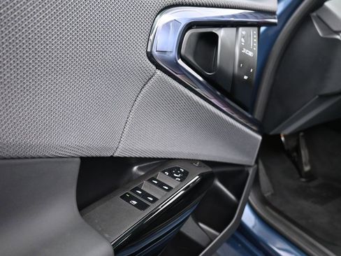 Used 2025 BMW X3 M50 image 9