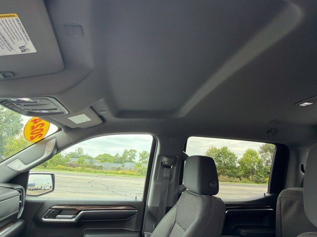 Certified 2024 Chevrolet Silverado 1500 LT AWD/4WD image 33