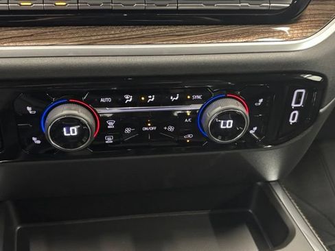 New 2026 Chevrolet Silverado 1500 RST w/ RST All Star Premium Package AWD/4WD image 36