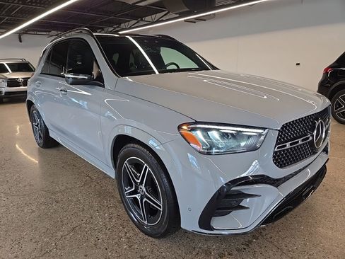 Certified 2025 Mercedes-Benz GLE 450 4MATIC image 7