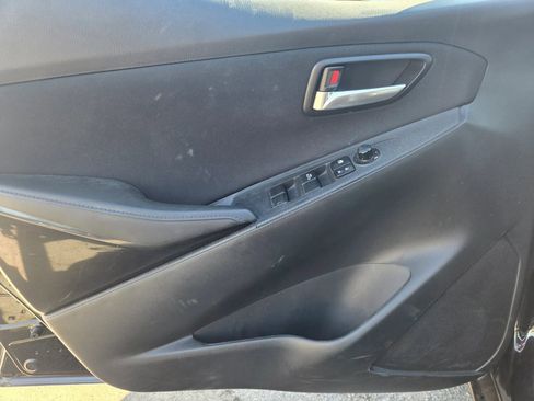 Used 2018 Toyota Yaris iA image 9