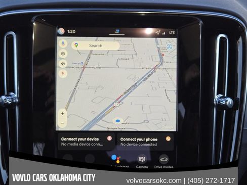 Used 2026 Volvo XC40 B4 Core w/ Protection Package Premier FWD image 17