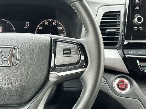 Used 2026 Honda Odyssey EX-L image 10