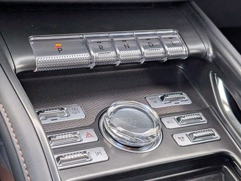 New 2026 Lincoln Nautilus Premier image 19