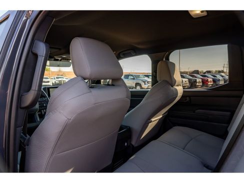 Certified 2025 Toyota Tacoma SR5 image 11