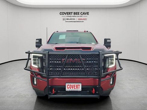 Used 2021 GMC Sierra 2500 AT4 image 2