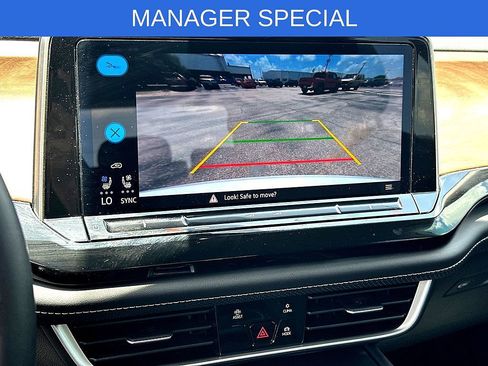 Certified 2026 Volkswagen Atlas SE FWD image 23