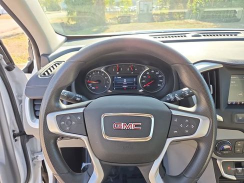 Certified 2023 GMC Terrain SLE w/ Driver Convenience Package image 22