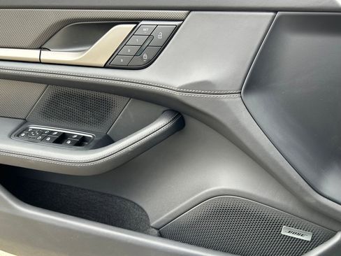 New 2025 Porsche Taycan Turbo S AWD/4WD image 22