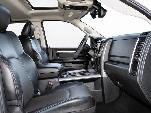 Used 2014 RAM 1500 Sport w/ Sport Premium Group AWD/4WD image 18