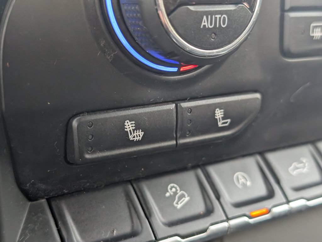 Used 2019 Chevrolet Silverado 1500 RST w/ All-Star Edition AWD/4WD image 21