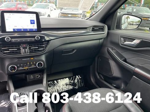 Used 2025 Ford Escape ST-Line FWD image 17