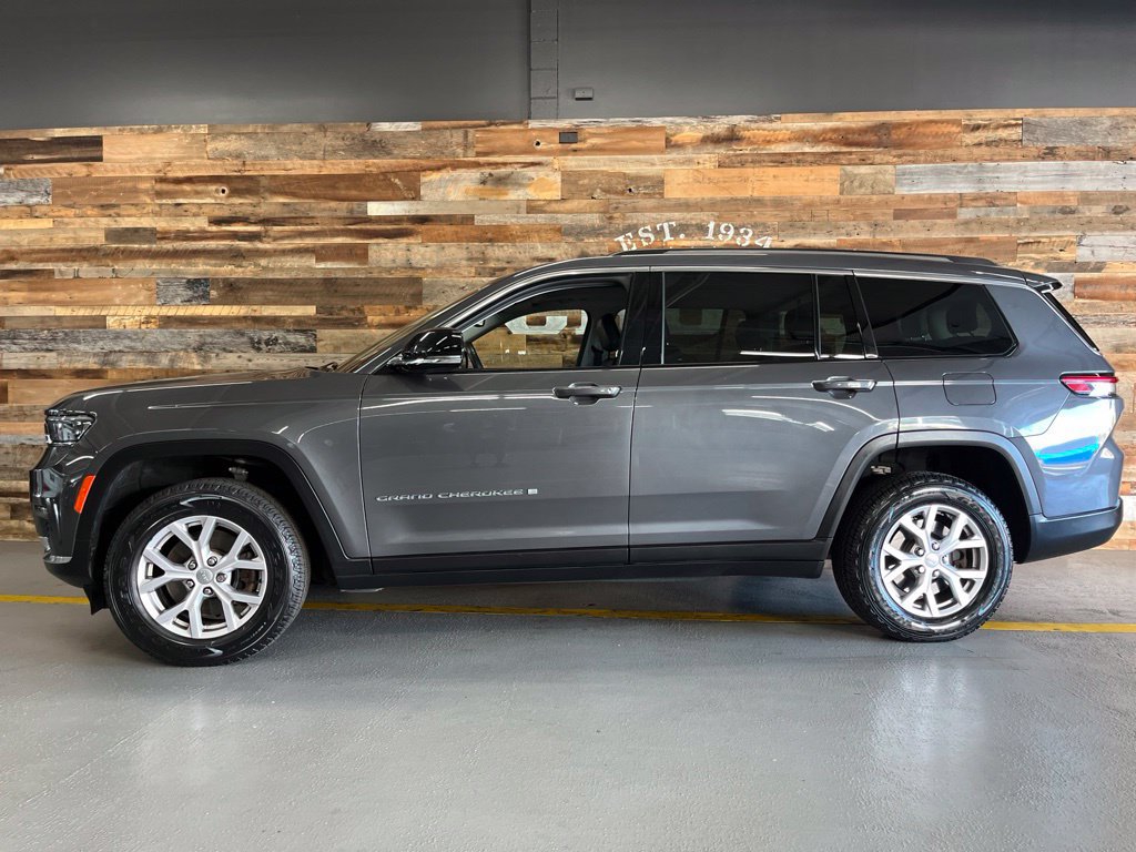 Used 2022 Jeep Grand Cherokee L Limited AWD/4WD image 49