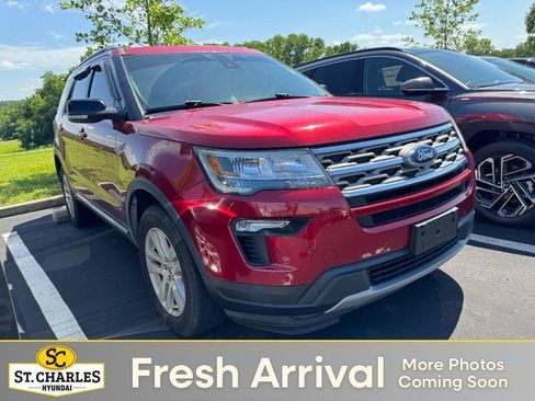 Used 2018 Ford Explorer XLT w/ Equipment Group 202A AWD/4WD image 1