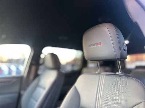 Used 2024 GMC Acadia AT4 image 14